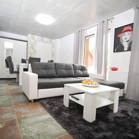 Apartamenty Bernardo Lux Карпач Екстер'єр фото