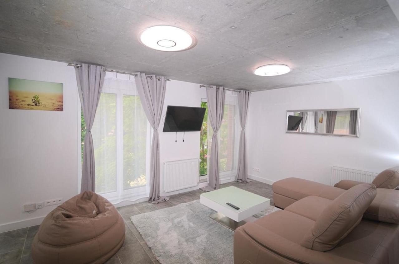 Bernardo Lux Apartment